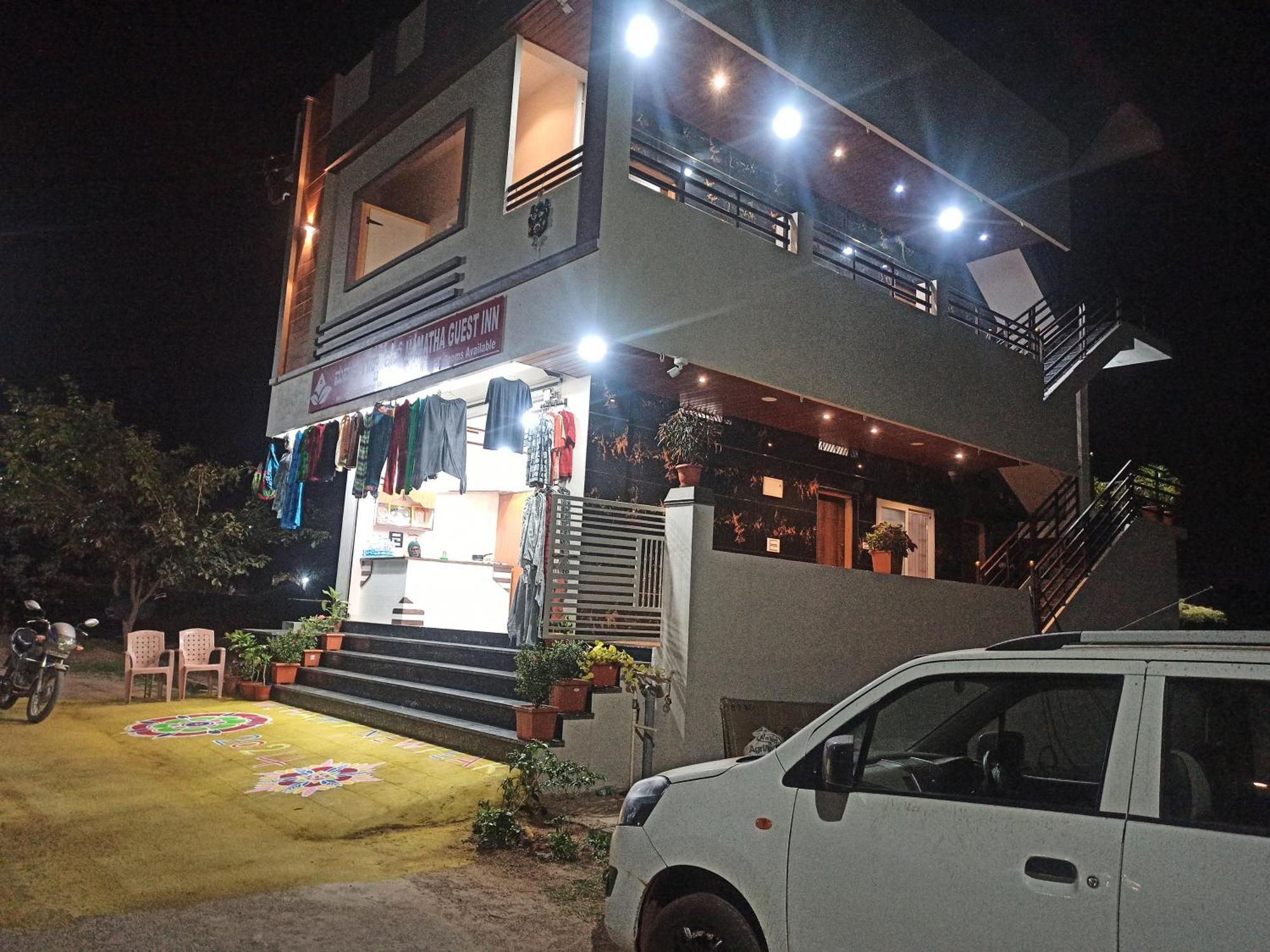 Mamatha Guest Inn Hampi Extérieur photo